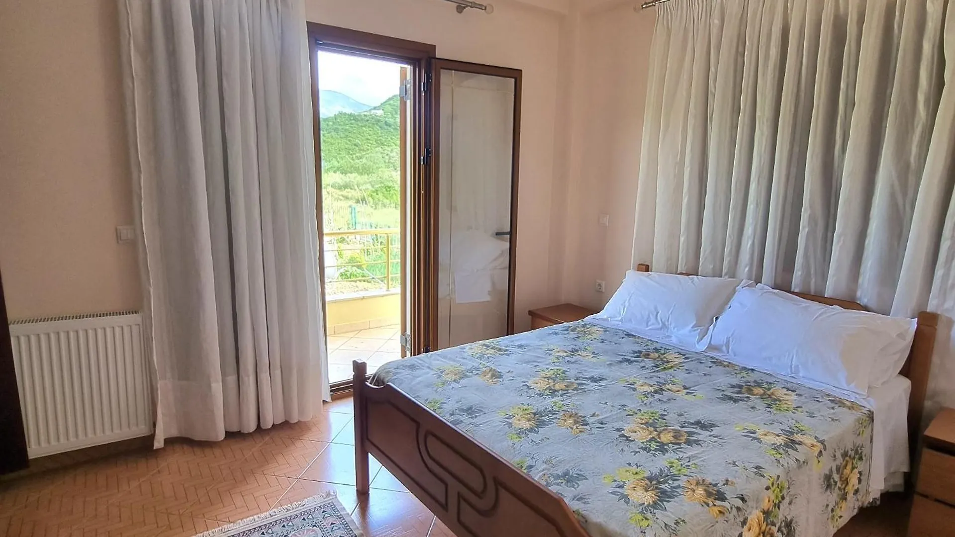 Eleni Vila House 2 Sarande